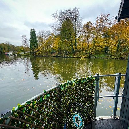 Lady Florence, Maidstone A Unique River Boat With Castle Viewsアパートメント エクステリア 写真